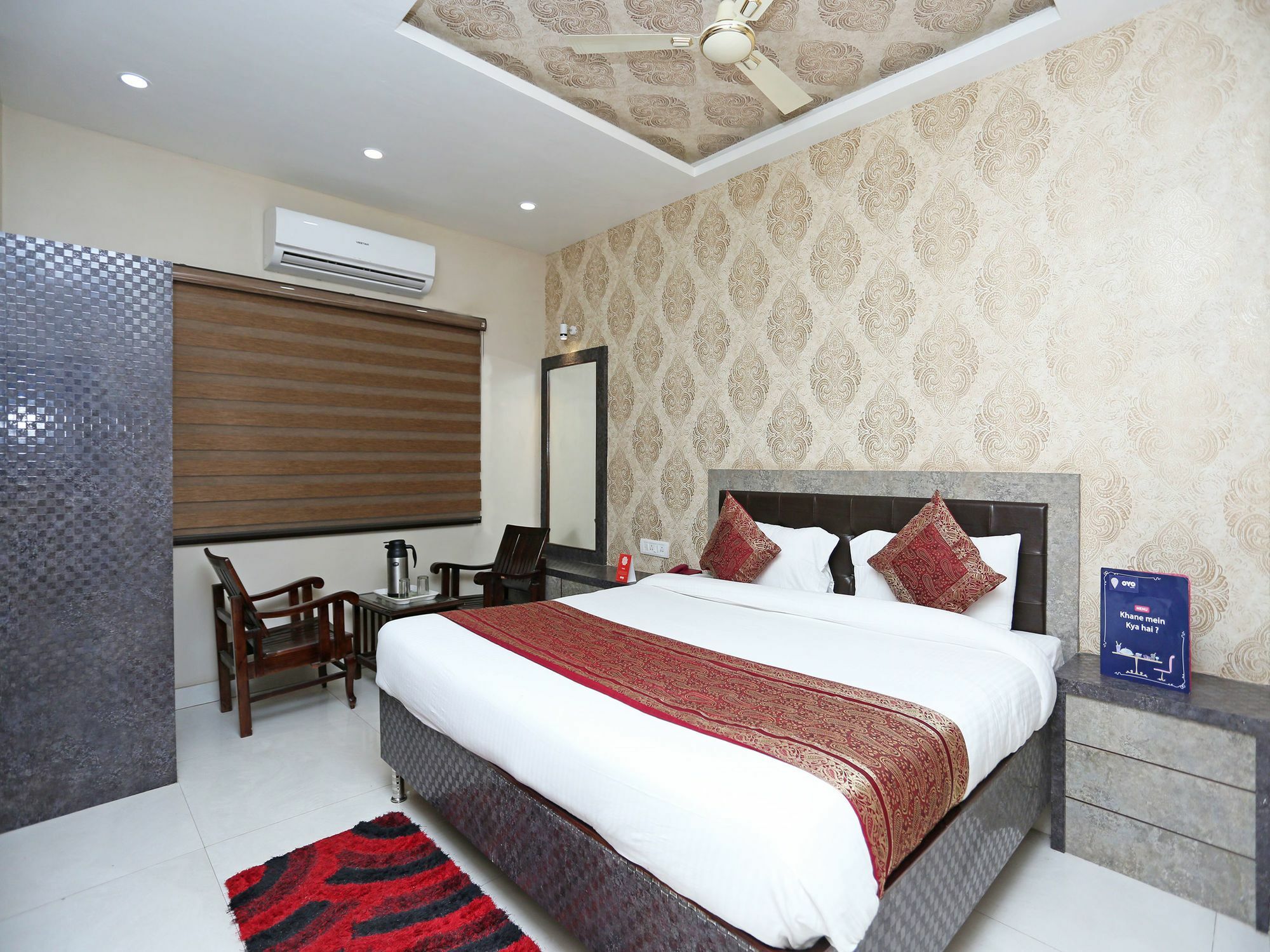 Oyo 10338 Hotel Aadesh Palace Varanasi Exterior photo
